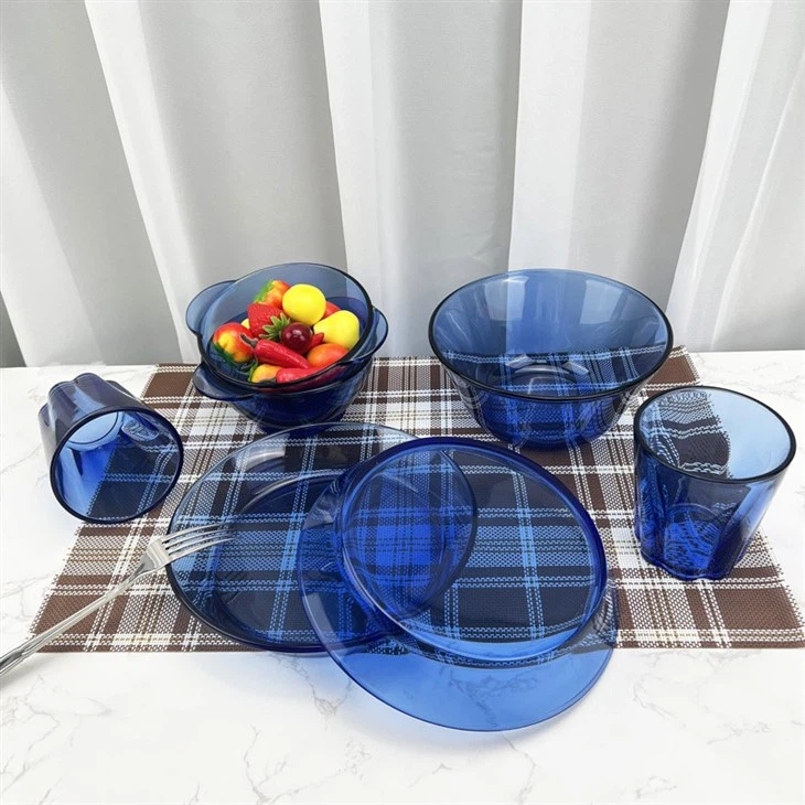 glass dinnerware (4)